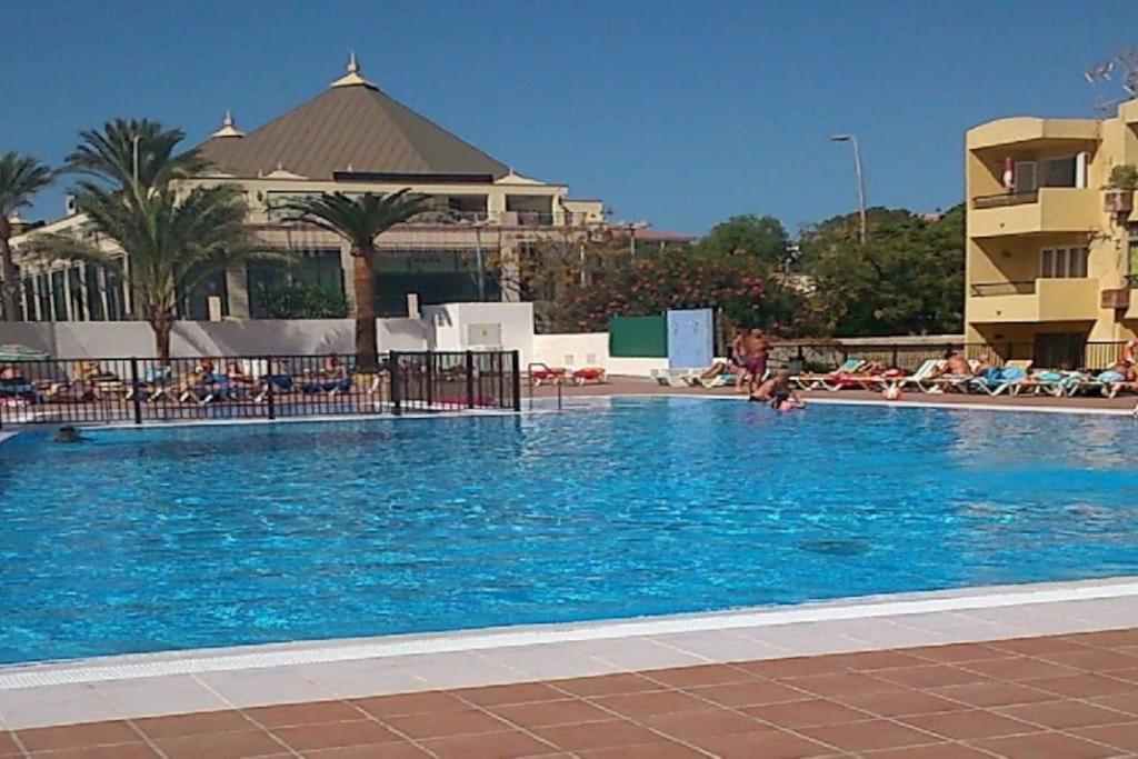 Studio In Torres Del Sol Griffin Near The Beach Arona  Esterno foto