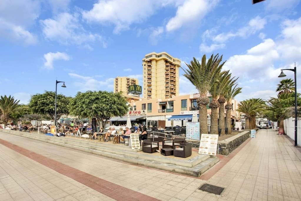 Studio In Torres Del Sol Griffin Near The Beach Arona  Esterno foto